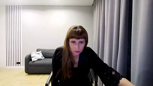 Snapshot of Daniella_Lorente chatting on December 10, 2024, 12:28 am Daniella Lorente online show from December 10, 2024, 12:28 am