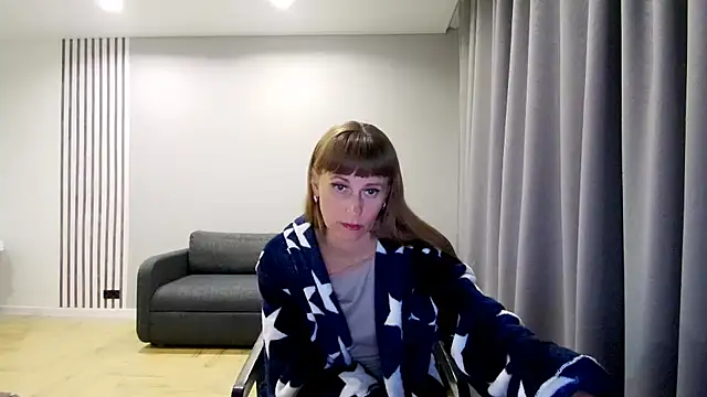 Snapshot of Daniella_Lorente chatting on March 19, 2025, 5:28 pm Daniella Lorente online show from March 19, 2025, 5:28 pm