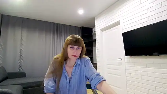 Snapshot of Daniella_Lorente chatting on October 21, 2025, 9:37 pm Daniella Lorente online show from October 21, 2025, 9:37 pm