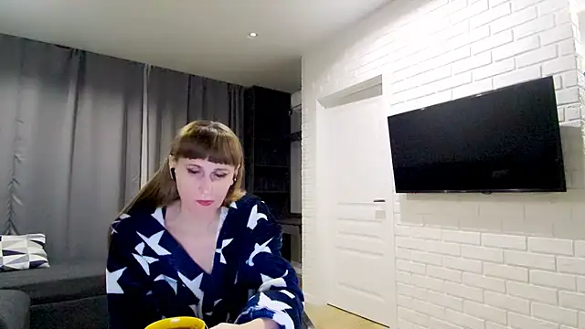 Snapshot of Daniella_Lorente chatting on February 8, 2026, 12:14 am Daniella Lorente online show from February 8, 2026, 12:14 am