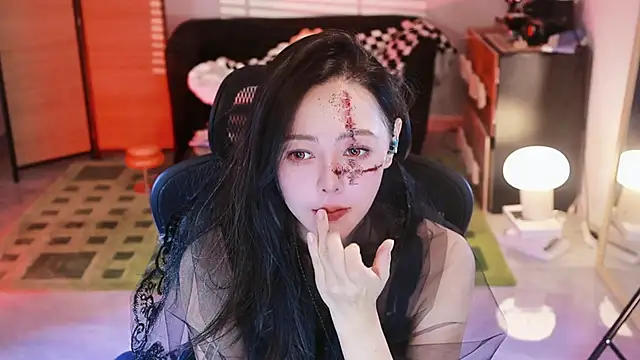 Snapshot of Roseonly_ chatting on October 31, 2025, 1:12 pm Roseonly online show from October 31, 2025, 1:12 pm