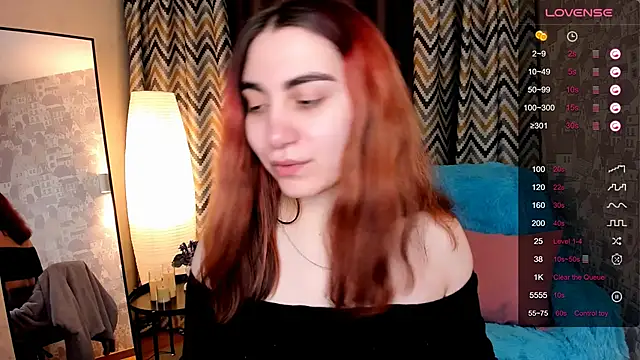 Snapshot of hannacheekss_ chatting on November 10, 2025, 2:10 am hannacheekss online show from November 10, 2025, 2:10 am