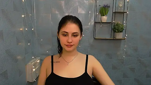 Snapshot of AliceSexyyy_ chatting on January 19, 2025, 5:18 pm AliceSexyyy online show from January 19, 2025, 5:18 pm