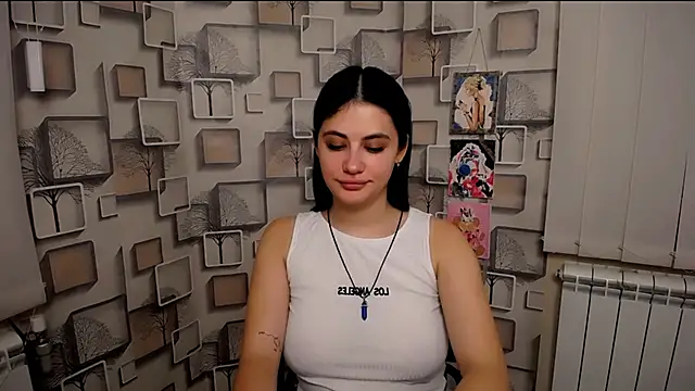 Snapshot of AliceSexyyy_ chatting on October 8, 2025, 9:40 am AliceSexyyy online show from October 8, 2025, 9:40 am