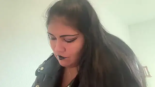 MashaCL online show from November 9, 2025, 8:56 am