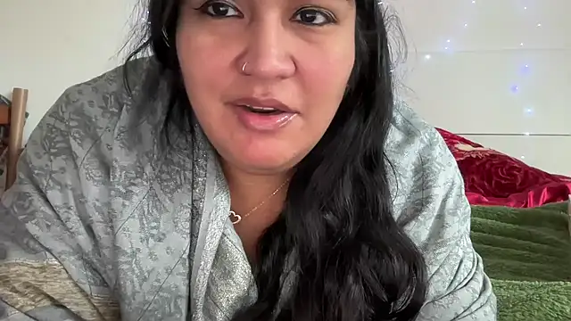 Snapshot of MashaCL chatting on January 13, 2026, 10:42 am MashaCL online show from January 13, 2026, 10:42 am