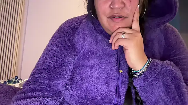 Snapshot of MashaCL chatting on February 7, 2026, 4:33 pm MashaCL online show from February 7, 2026, 4:33 pm