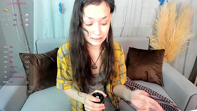 Snapshot of Emily_Strikeee chatting on December 28, 2024, 10:03 am Emily Strikeee online show from December 28, 2024, 10:03 am