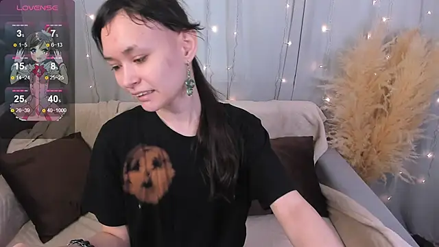 Snapshot of Emily_Strikeee chatting on January 23, 2025, 9:50 am Emily Strikeee online show from January 23, 2025, 9:50 am