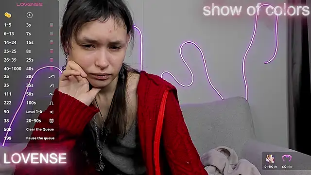 Snapshot of Emily_Strikeee chatting on January 31, 2025, 9:27 am Emily Strikeee online show from January 31, 2025, 9:27 am