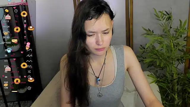 Snapshot of Emily_Strikeee chatting on September 14, 2025, 9:52 am Emily Strikeee online show from September 14, 2025, 9:52 am