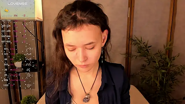 Snapshot of Emily_Strikeee chatting on October 25, 2025, 3:47 am Emily Strikeee online show from October 25, 2025, 3:47 am