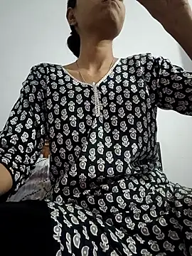 pikubaby online show from October 17, 2025, 7:05 pm