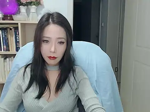 Snapshot of SuSushi728 chatting on January 5, 2026, 5:27 pm SuSushi728 online show from January 5, 2026, 5:27 pm