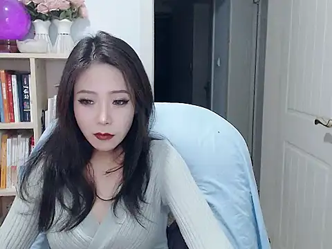 Snapshot of SuSushi728 chatting on February 11, 2026, 3:50 pm SuSushi728 online show from February 11, 2026, 3:50 pm