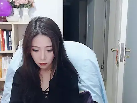 Snapshot of SuSushi728 chatting on February 14, 2026, 4:37 pm SuSushi728 online show from February 14, 2026, 4:37 pm