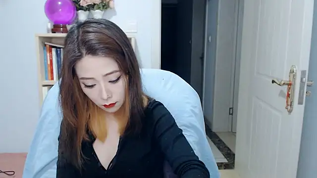 Snapshot of SuSushi728 chatting on April 26, 2026, 3:10 pm SuSushi728 online show from April 26, 2026, 3:10 pm