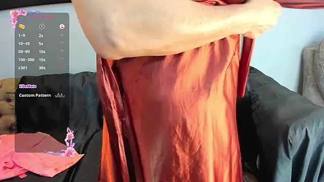 JennieRosse online show from October 11, 2025, 11:53 am