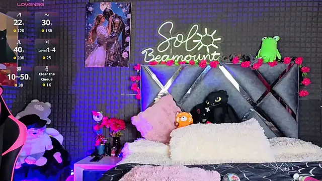 SolBeaumont1 online show from July 29, 2026, 7:56 pm