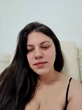 leeya lee online show from January 27, 2025, 12:43 am