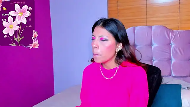 Snapshot of Selenakyle92_ chatting on January 14, 2025, 11:16 pm Selenakyle92  online show from January 14, 2025, 11:16 pm