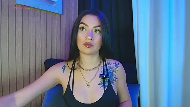 ArkaBella online show from November 3, 2025, 7:26 pm