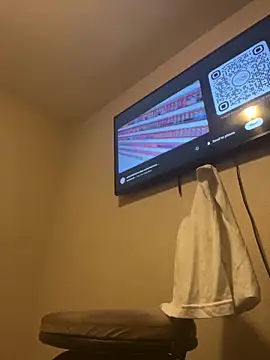 Snapshot of GoodGirlLover13 chatting on March 8, 2025, 12:44 am GoodGirlLover13 online show from March 8, 2025, 12:44 am