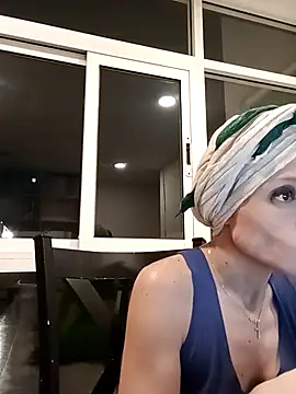 AnetteGoBa online show from September 18, 2025, 6:59 am