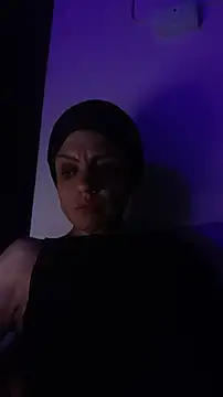 AnetteGoBa online show from November 1, 2025, 10:39 am