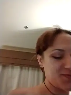 VioletAmaris online show from October 29, 2025, 10:39 am