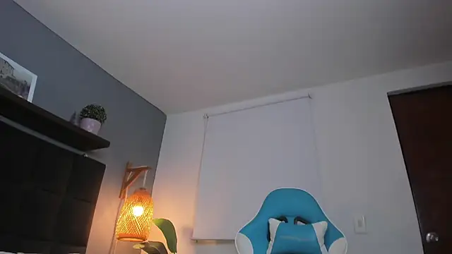 noaah brown online show from December 23, 2024, 3:23 pm