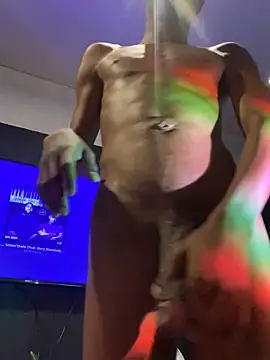 Snapshot of BlueIceCube chatting on September 12, 2025, 5:07 am BlueIceCube online show from September 12, 2025, 5:07 am