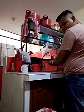 Snapshot of zeta29 chatting on September 27, 2025, 2:44 pm zeta29 online show from September 27, 2025, 2:44 pm