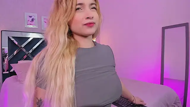 ibella7 online show from November 25, 2025, 7:36 pm