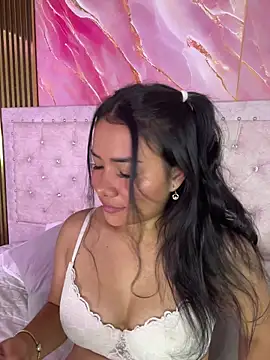 Snapshot of Rousse_blue chatting on January 6, 2026, 3:21 am Rousse blue online show from January 6, 2026, 3:21 am