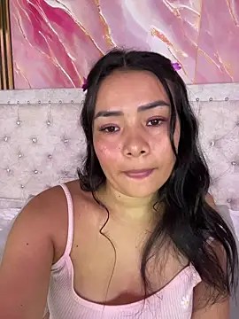 Snapshot of Rousse_blue chatting on January 8, 2026, 3:20 am Rousse blue online show from January 8, 2026, 3:20 am