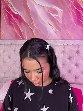 Snapshot of Rousse_blue chatting on March 10, 2026, 3:11 am Rousse blue online show from March 10, 2026, 3:11 am