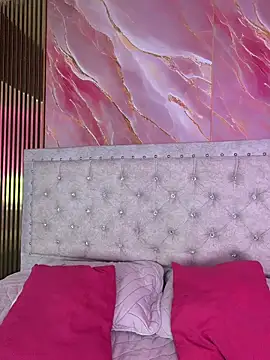 Snapshot of Rousse_blue chatting on March 17, 2026, 3:44 am Rousse blue online show from March 17, 2026, 3:44 am