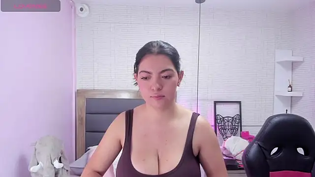 Snapshot of shelbystetson chatting on January 24, 2025, 11:04 am shelbystetson online show from January 24, 2025, 11:04 am