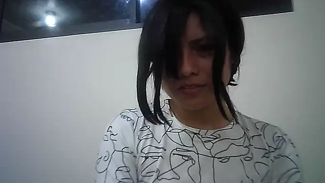 Snapshot of Elsa_sweet chatting on February 23, 2025, 3:35 am Elsa sweet online show from February 23, 2025, 3:35 am