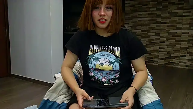 Snapshot of Elsa_sweet chatting on February 17, 2026, 4:20 am Elsa sweet online show from February 17, 2026, 4:20 am