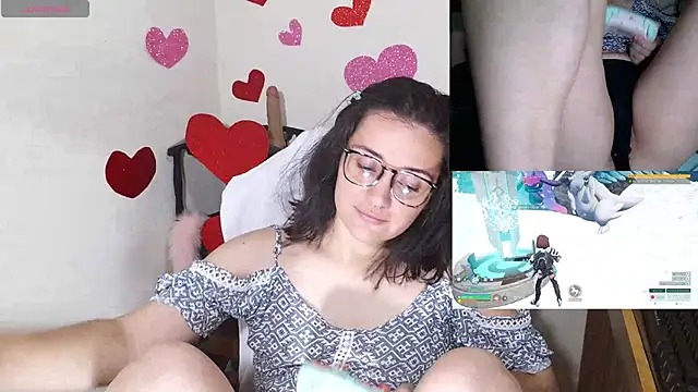 Snapshot of sobresalinaa chatting on February 22, 2026, 9:35 pm sobresalinaa online show from February 22, 2026, 9:35 pm