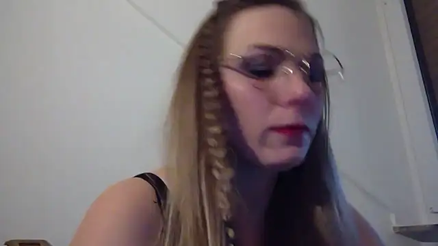 DevilsAngel13 online show from December 2, 2024, 7:36 am