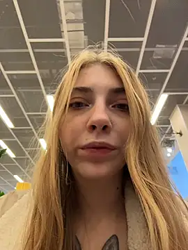 Sunny   Bunny online show from October 14, 2025, 8:15 am