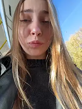 Sunny   Bunny online show from October 17, 2025, 12:08 pm