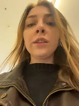Snapshot of Sunny___Bunny chatting on April 26, 2026, 11:08 am Sunny Bunny online show from April 26, 2026, 11:08 am
