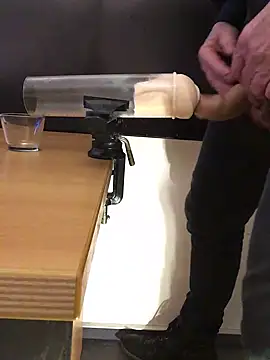 Snapshot of Inseminator69 chatting on February 27, 2025, 3:59 pm Inseminator69 online show from February 27, 2025, 3:59 pm