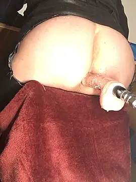 Snapshot of Inseminator69 chatting on May 20, 2026, 5:24 am Inseminator69 online show from May 20, 2026, 5:24 am