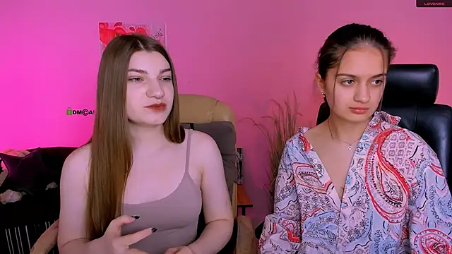 pure radiance1 online show from November 20, 2025, 9:09 am