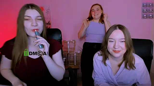 Snapshot of pure_radiance1 chatting on January 11, 2026, 10:20 am pure radiance1 online show from January 11, 2026, 10:20 am